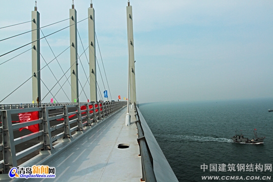 青岛胶州湾大桥（青岛新闻网记者 周琦 摄）