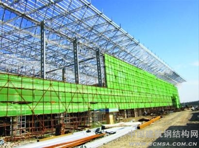 桃仙机场T3航站楼钢结构主体封顶